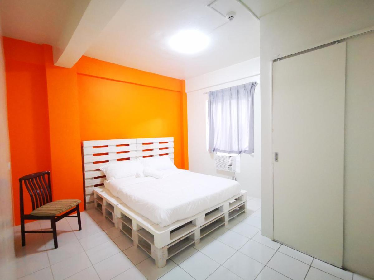 Innspired Hostel Ph In Makati, Metro Manila Макати Экстерьер фото